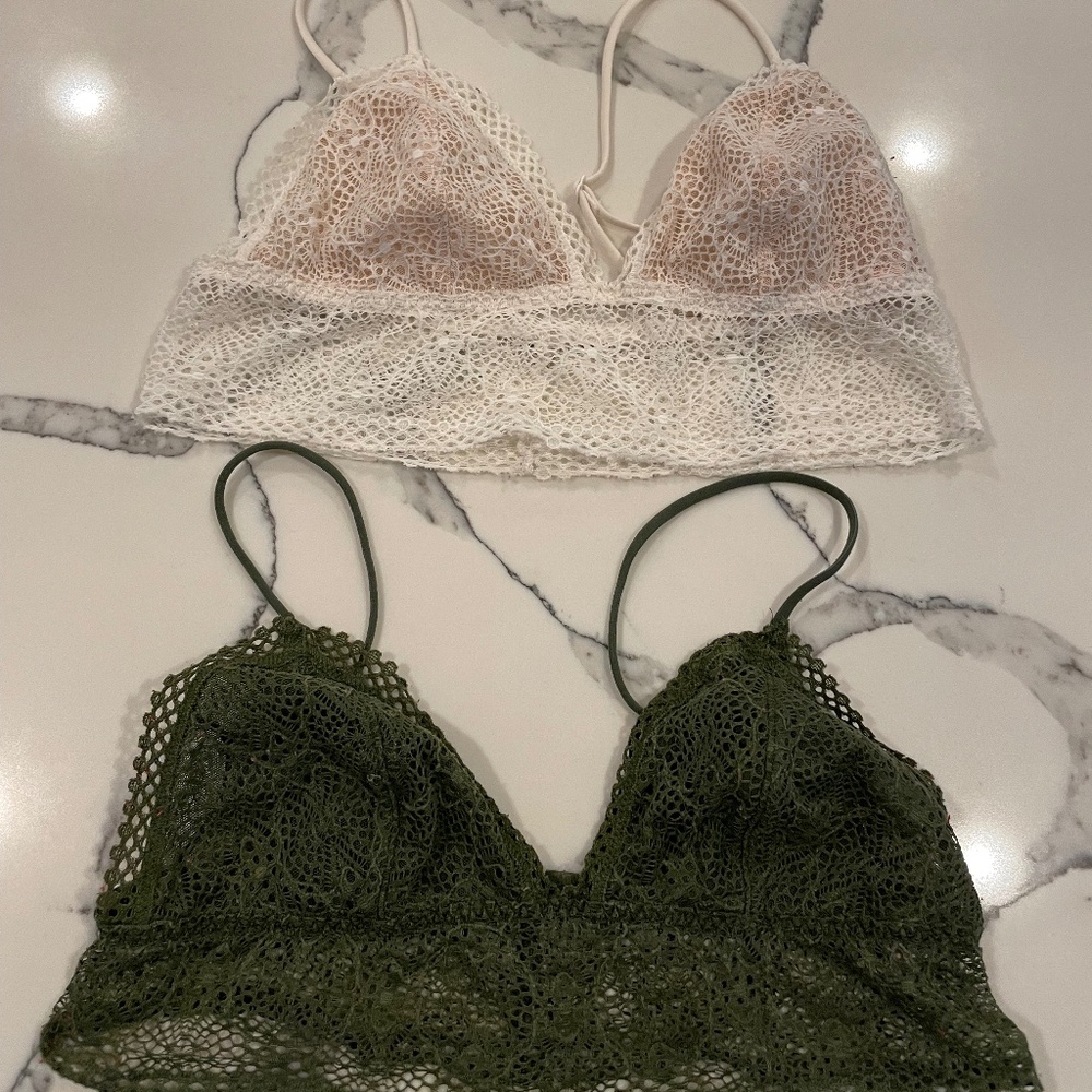 Set of 2 Victoria Secret bralettes